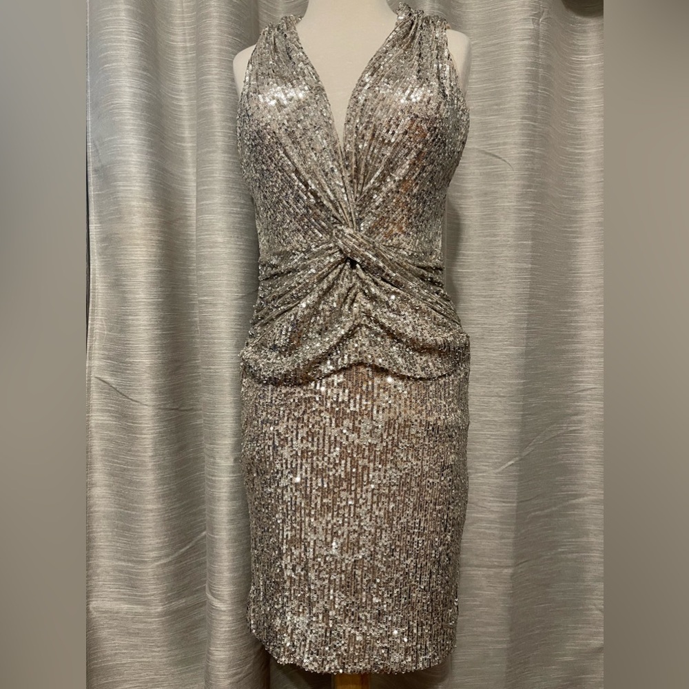Aqua dresses size 8 beautiful gray sequence dress